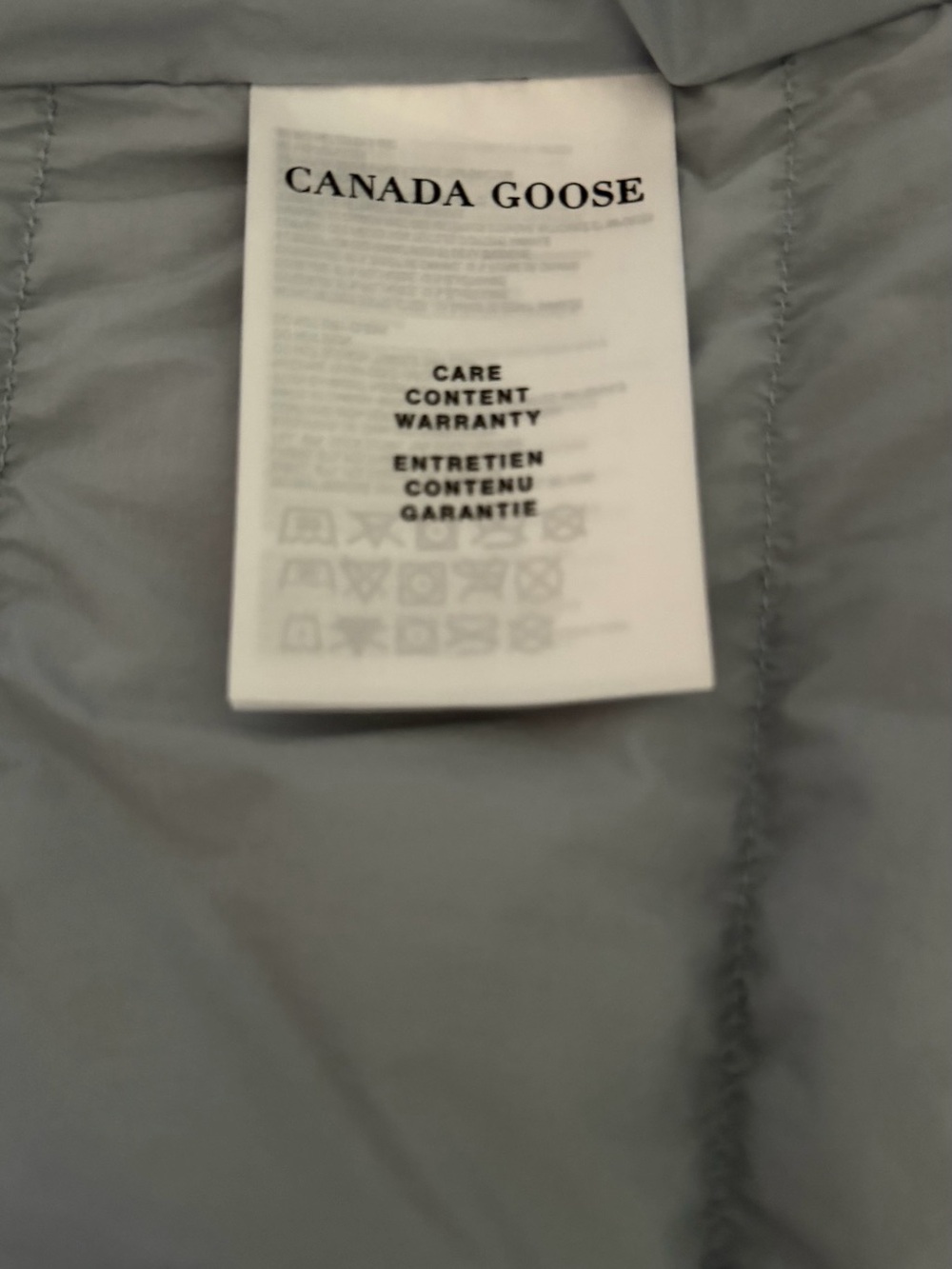 Canada Goose Clair Hooded Puffer Vest - Picture 6 of 10